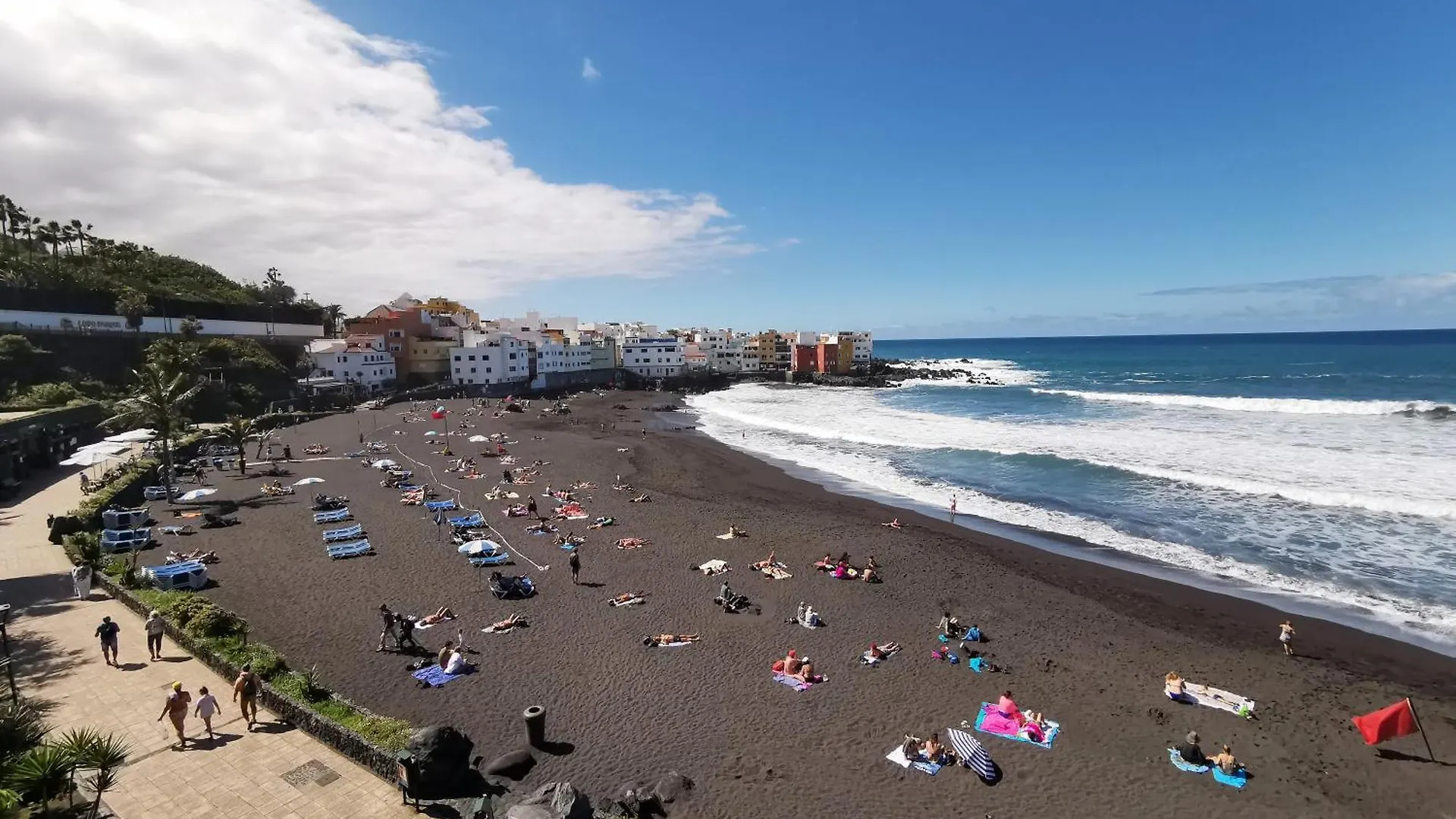 Charming Apt Puerto Cruz, Terrace & Pool Access Puerto de la Cruz  Spain