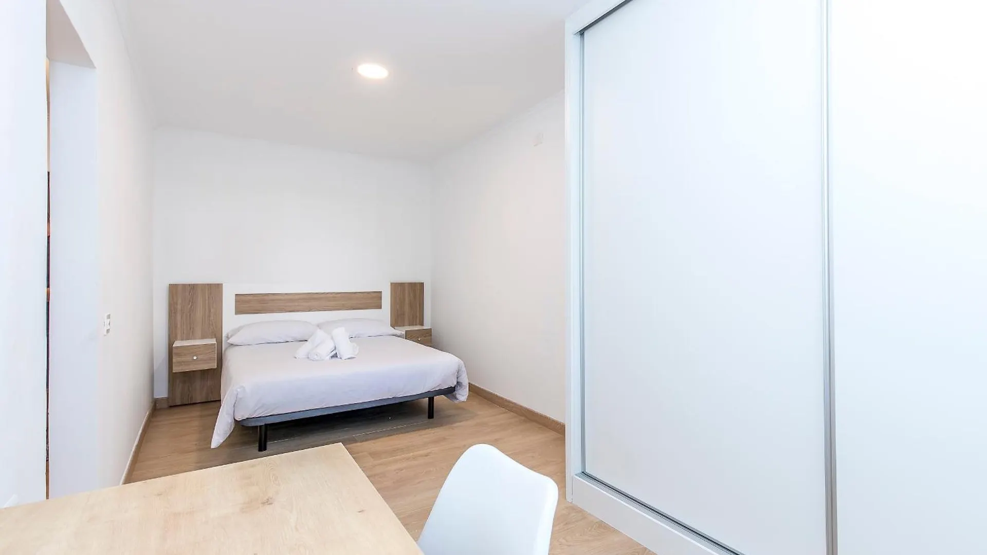 Charming Apt Puerto Cruz, Terrace & Pool Access Puerto de la Cruz  Apartment Puerto de la Cruz (Tenerife)
